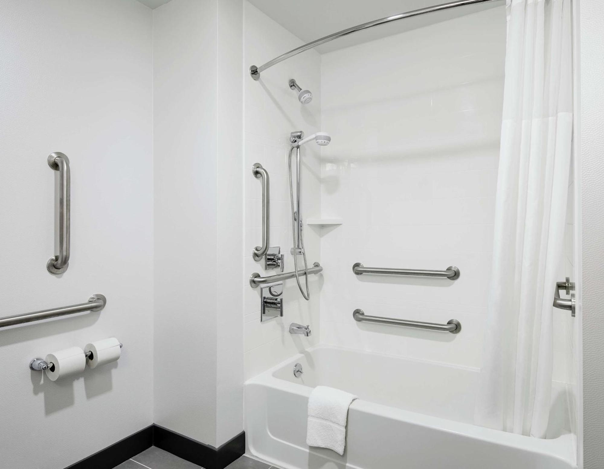 Hampton Inn & Suites Chicago/Waukegan Ngoại thất bức ảnh