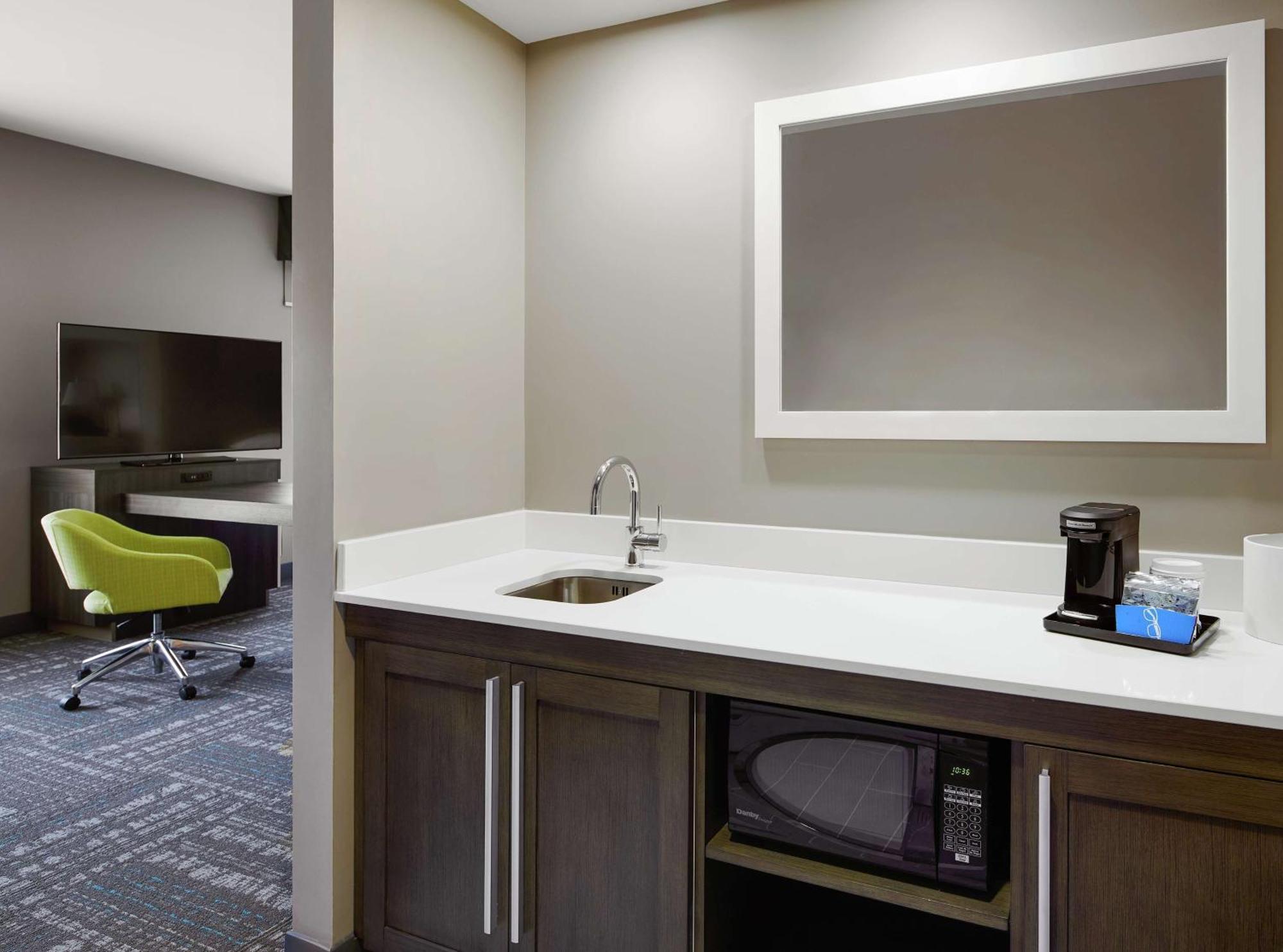 Hampton Inn & Suites Chicago/Waukegan Ngoại thất bức ảnh
